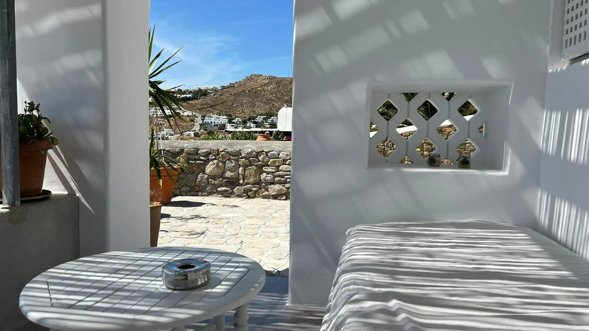 Mykonos Seaview Nests - Tourlos Getaways 0*,  Greece