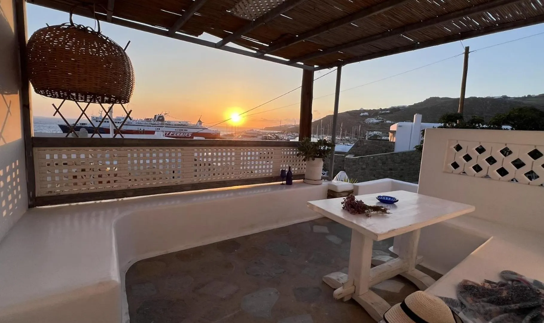 Mykonos Seaview Nests - Tourlos Getaways Apartament
